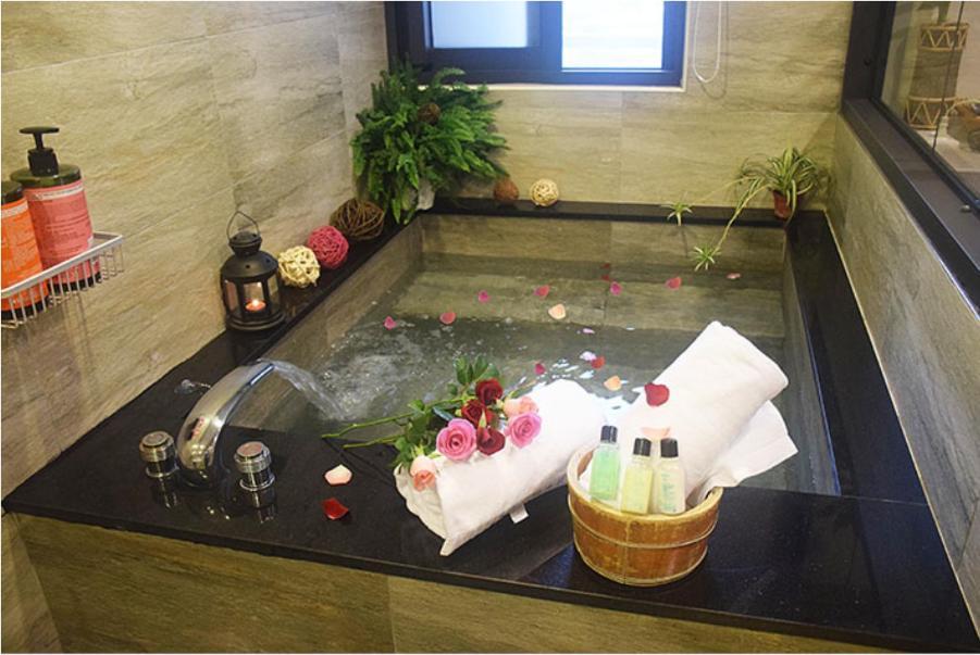 No. 21 Jiaoxi Hot Spring Homestay Exterior foto